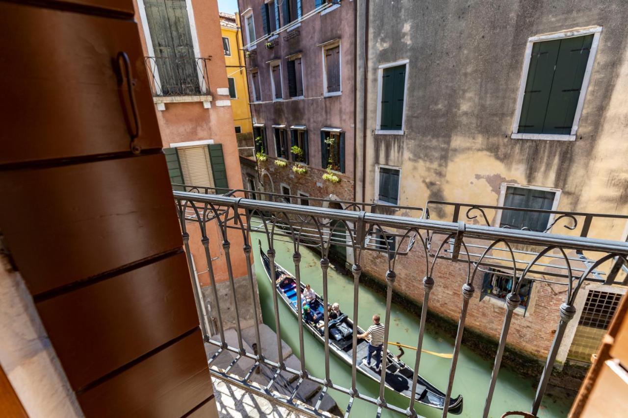 Querini Suite-balcony On Canal, Close To San Marco Apartamento