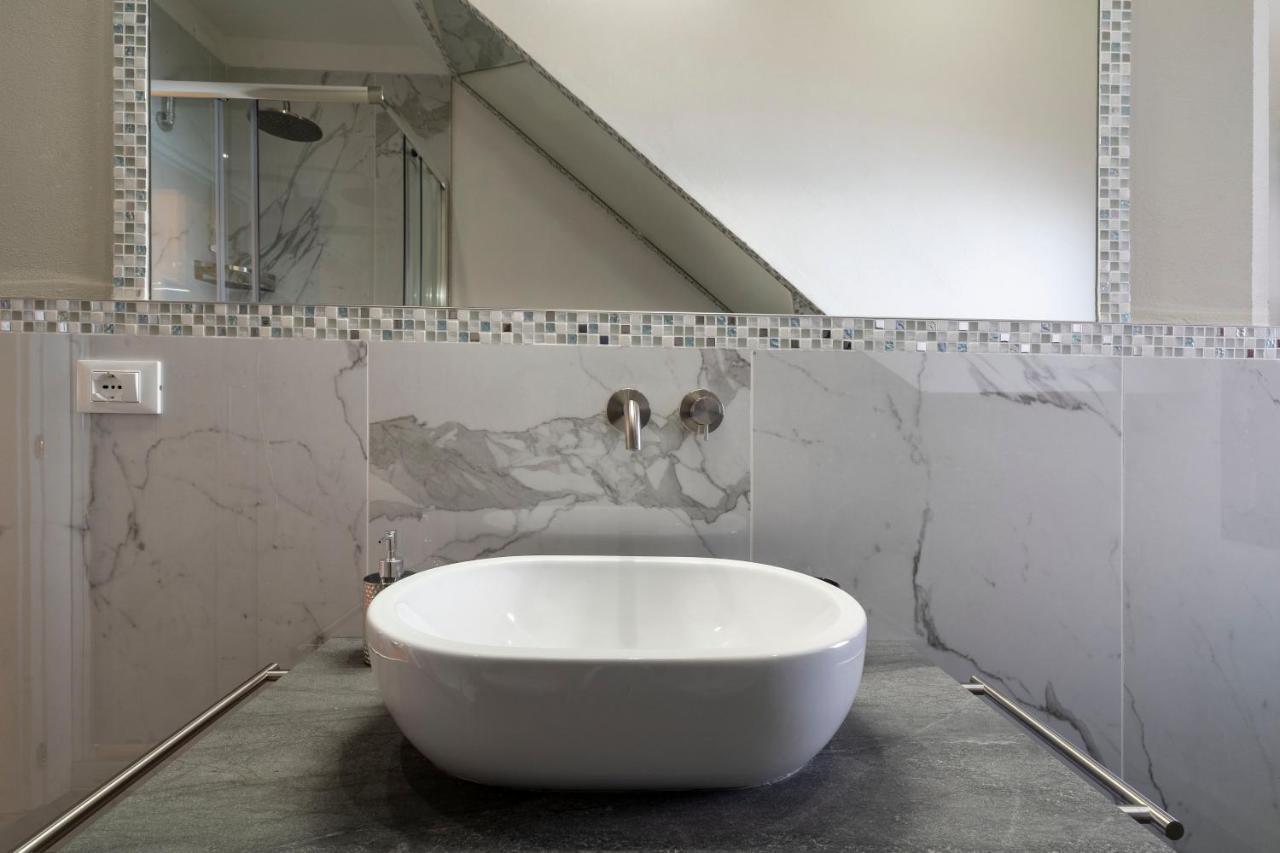 Querini Suite-balcony On Canal, Close To San Marco * Veneza