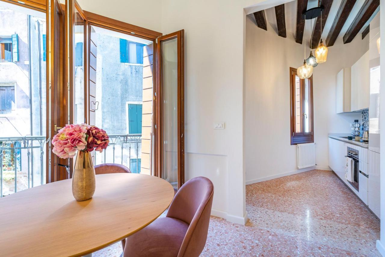 Querini Suite-balcony On Canal, Close To San Marco * Veneza