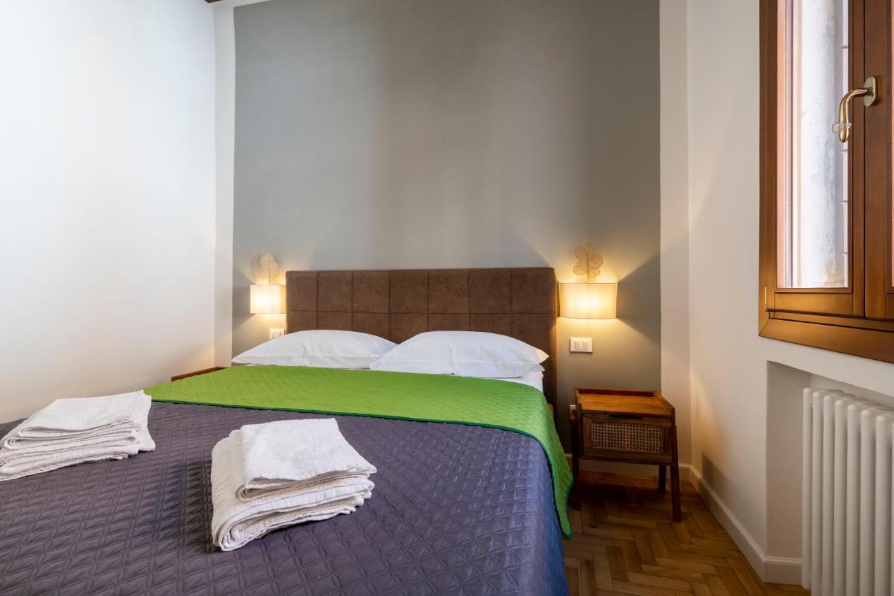 Querini Suite-balcony On Canal, Close To San Marco Veneza